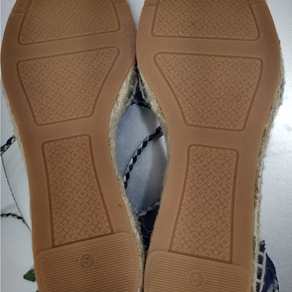 Tory Stylish Espadrille Flats with Lace-Up size 5 pre owned Exellent condition - Picture 7 of 9